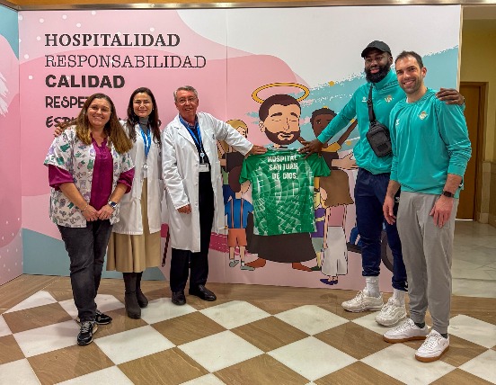 Hospital - San Juan de Dios / Victor Mateo