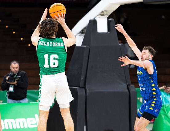J10 - REAL BETIS BALONCESTO - ALIMERKA OVIEDO BALONCESTO / Antonio Martín