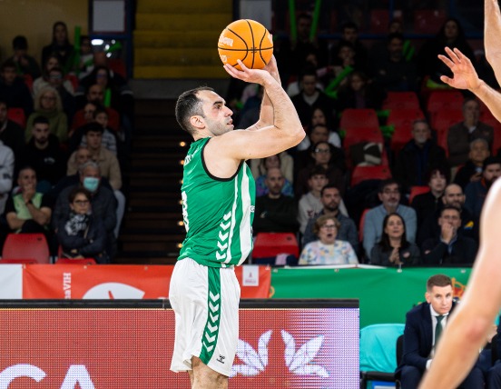 J26 - REAL BETIS BALONCESTO - AIRCARGOBOOKING OURENSE / Antonio Martín